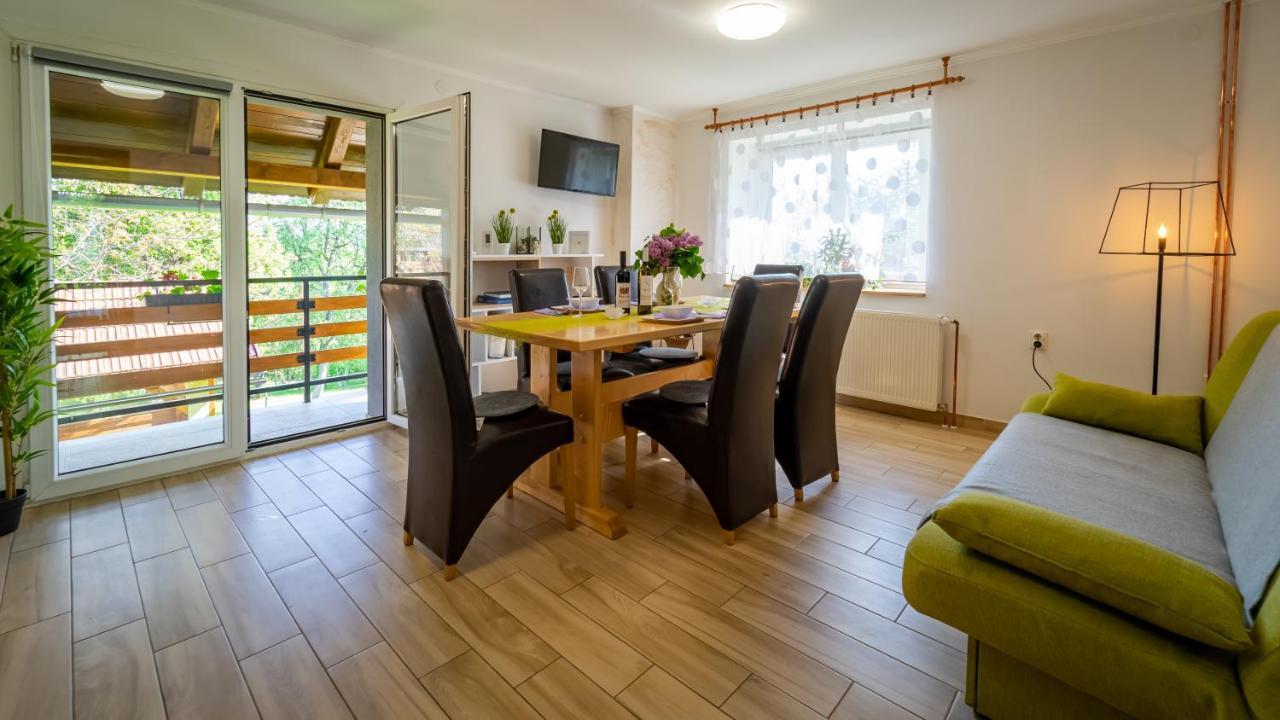 Holiday Home "Sleme" With Jacuzzi, Big Garden And Arbor With Fireplace Skrad Exteriér fotografie
